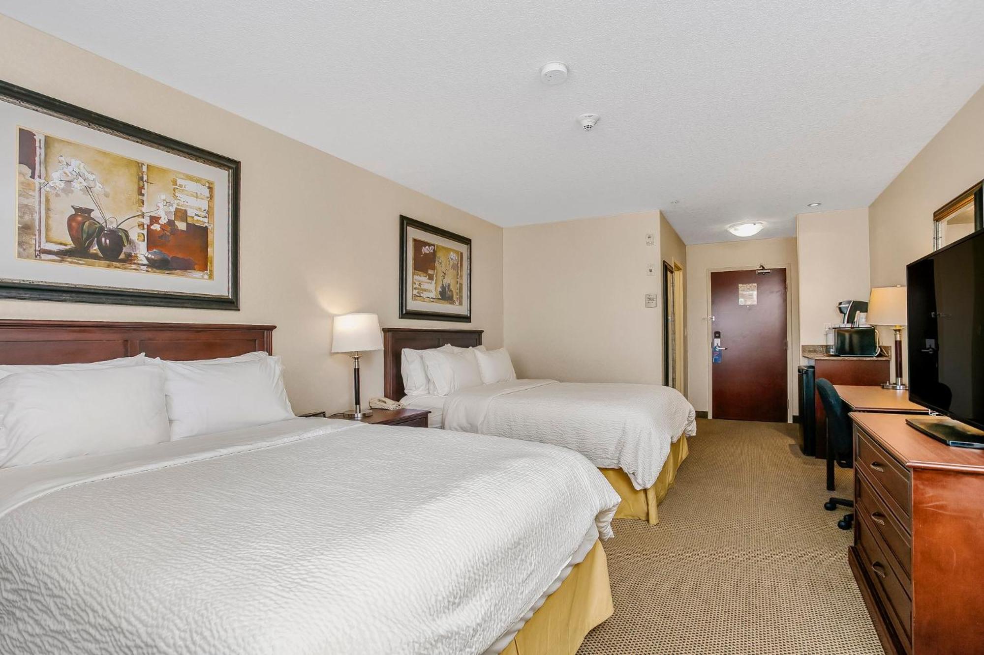 Holiday Inn Express Hotel & Suites - Slave Lake By Ihg Exterior foto